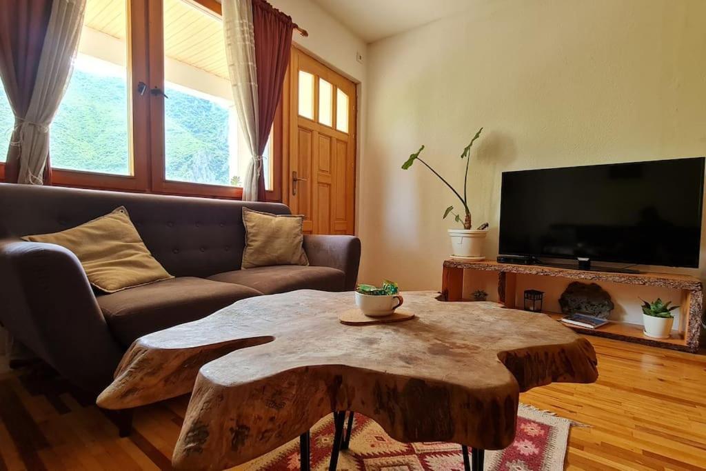 Ilis House Matka Villa Скопие Екстериор снимка