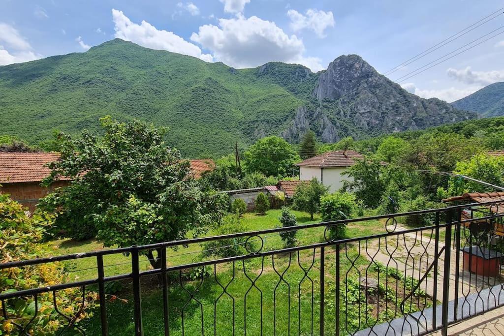 Ilis House Matka Villa Скопие Екстериор снимка